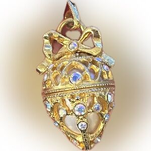 Vintage Joan Rivers Fabrege style egg pendant charm